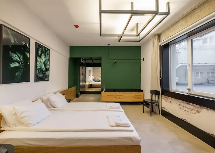 R34 Boutique 3* Sofia