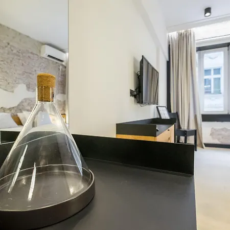 R34 Boutique Hotel