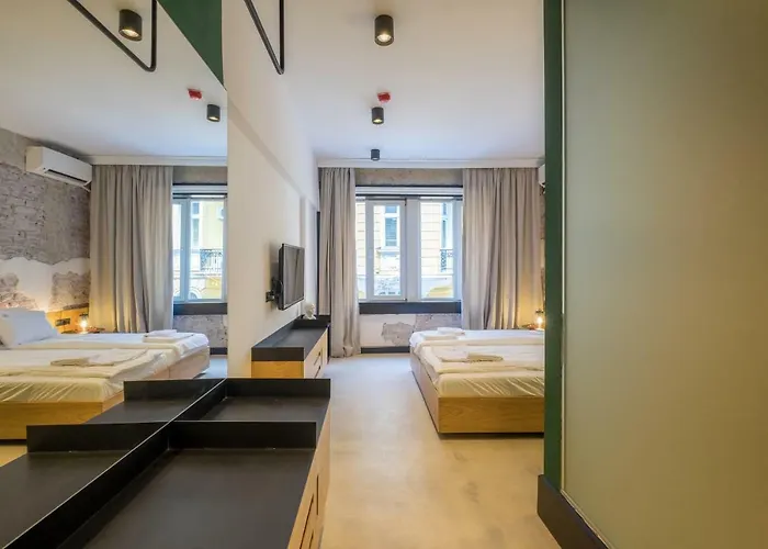 R34 Boutique 3* Sofia